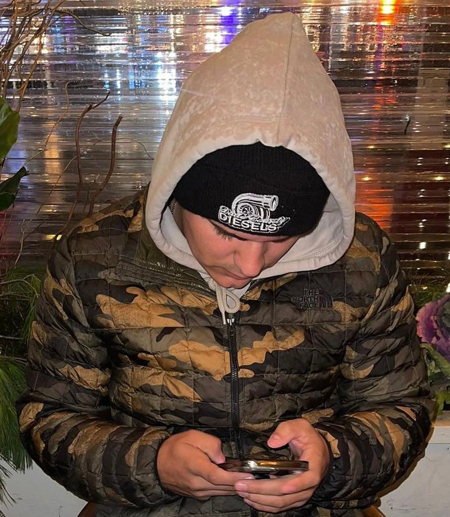 Black Beanie - Turbo Logo